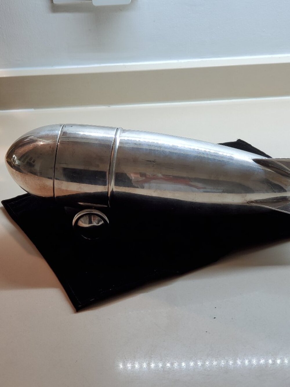 STERLING SILVER COCKTAIL SHAKER SHAPED LIKE A ZEPPELIN